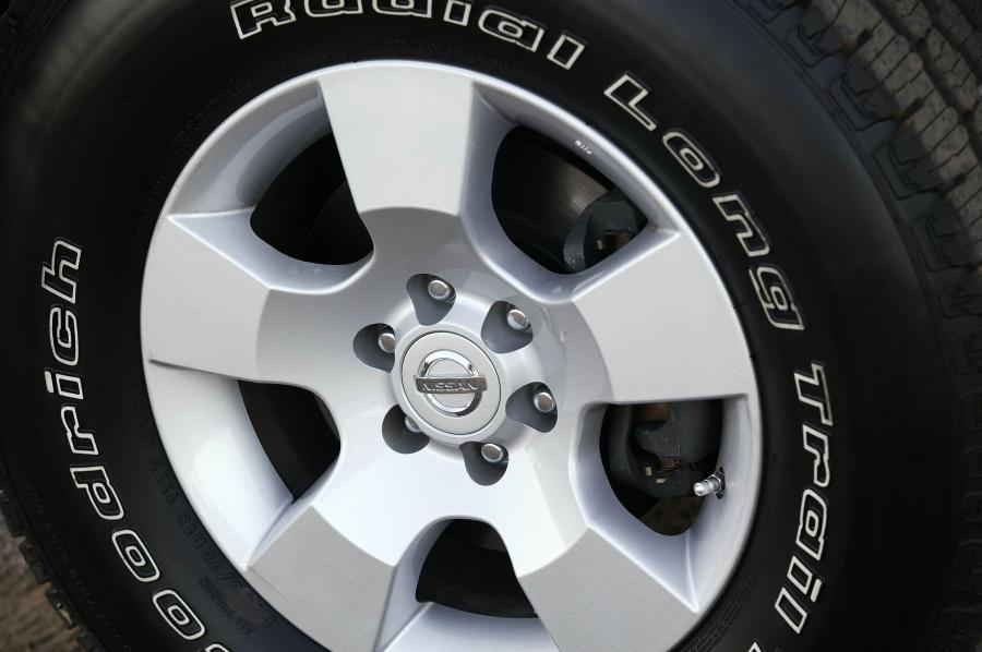  Nissan Pathfinder 2009 года  (фото 65 из 110)